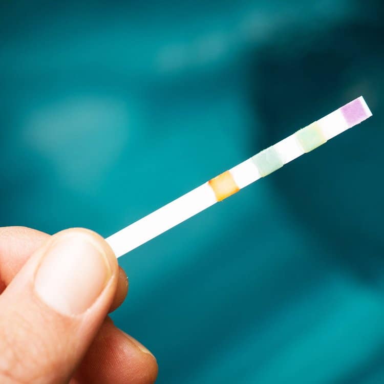 hot-tub-test-strip-square